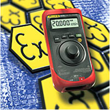 女人张开腿让男人添