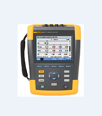 女人张开腿让男人添