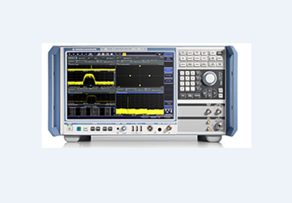 女人张开腿让男人添