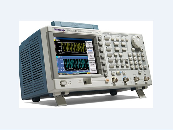 女人张开腿让男人添