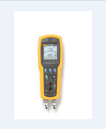 女人张开腿让男人添