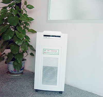 女人张开腿让男人添