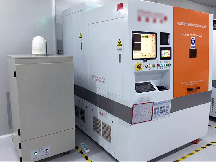 女人张开腿让男人添