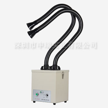 女人张开腿让男人添