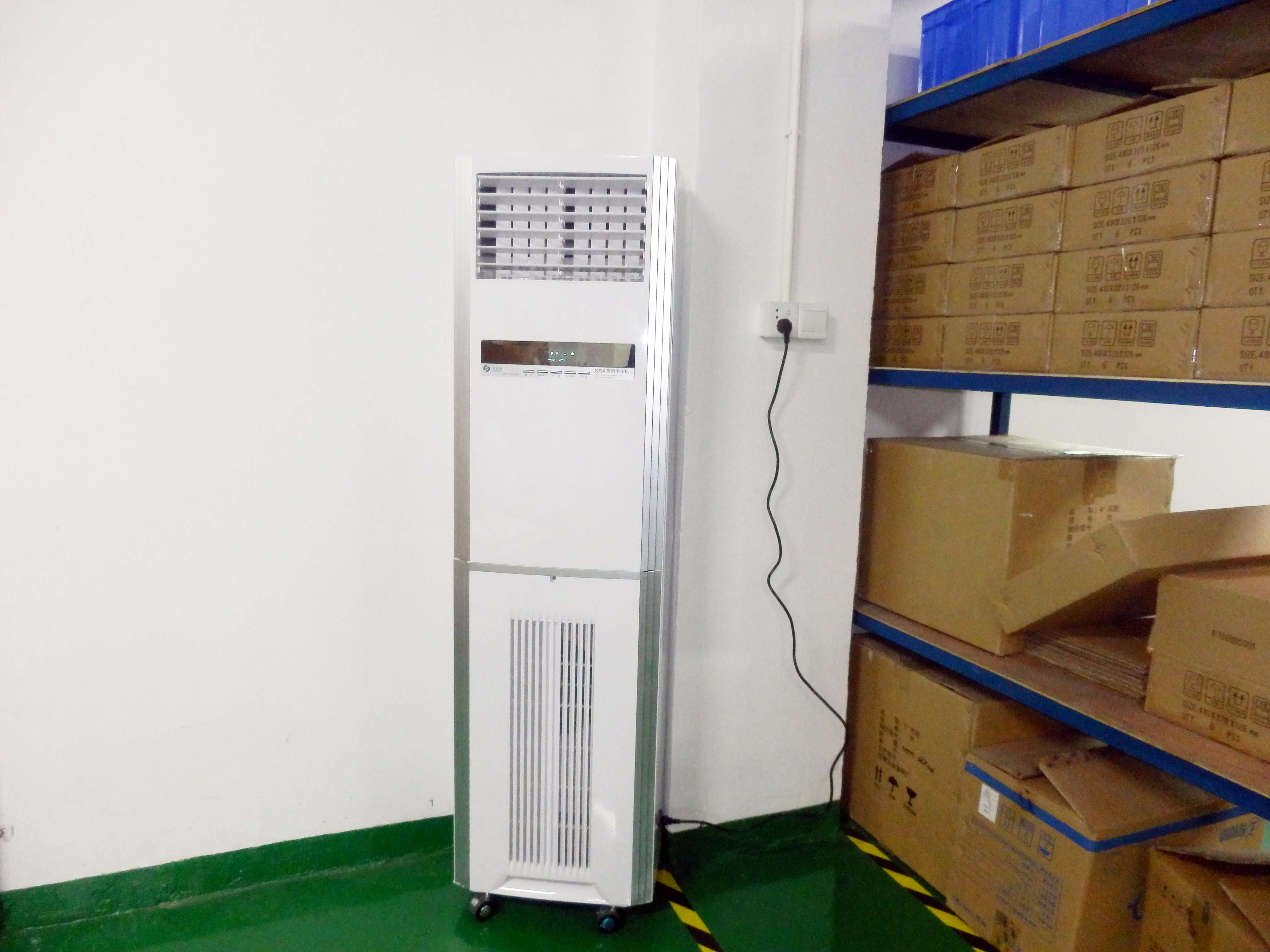 女人张开腿让男人添